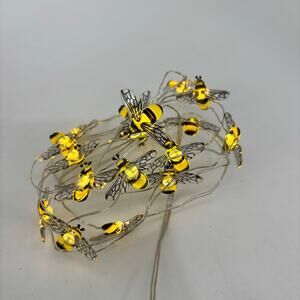 Mainstays Honey Bee Lot of 12 Yellow String Light Battery Operated